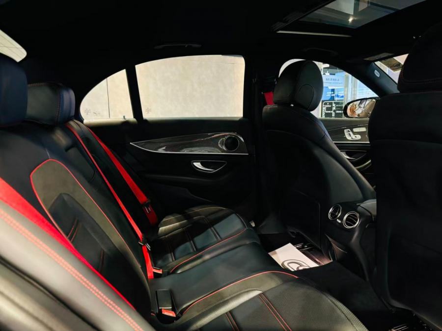 E43 4MATIC AMG - Image 4